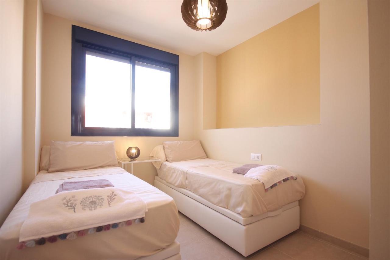 Apartamento Suenos De Mar Con Vistas Al Puerto By Costablancarent Dénia Exterior foto